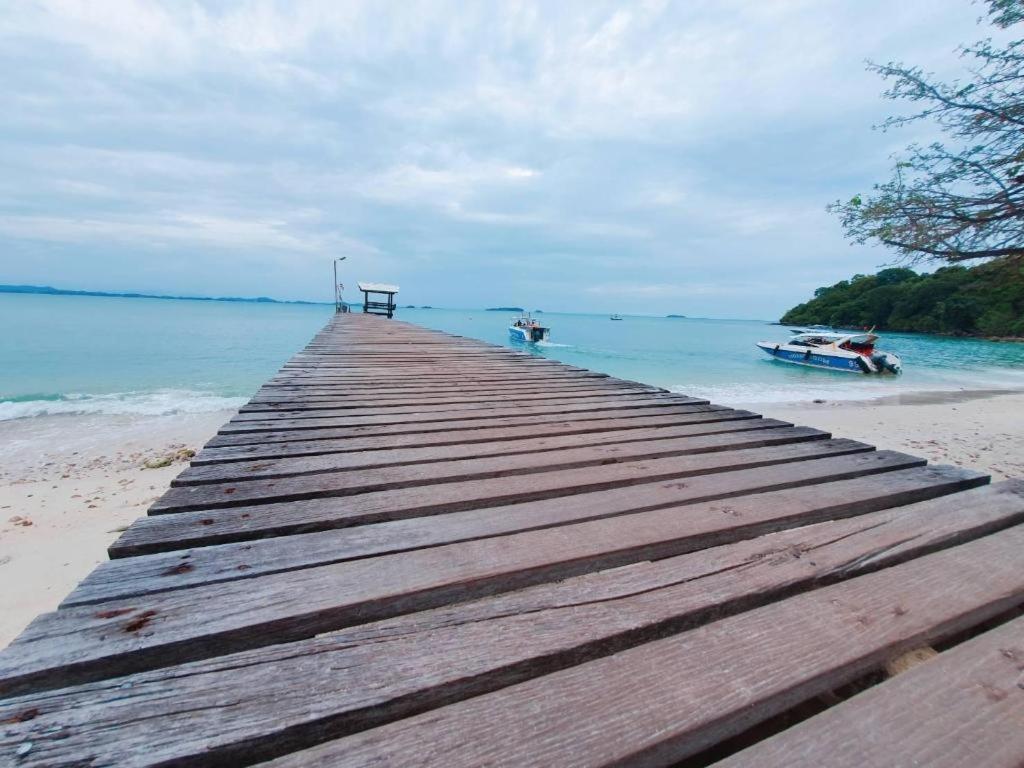 Rainbow Sky Hotel Samet Koh Samet Buitenkant foto