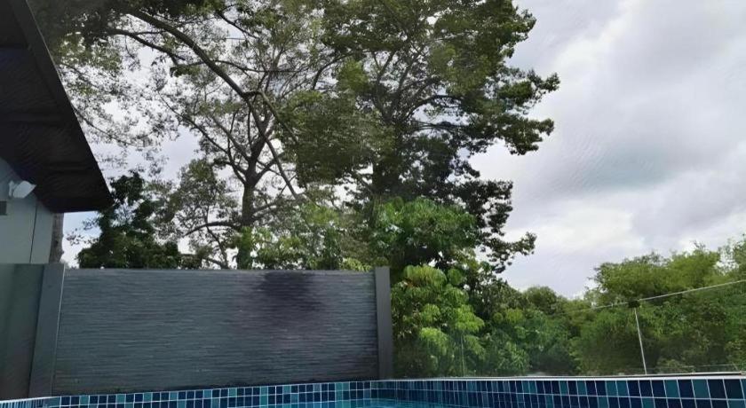 Rainbow Sky Hotel Samet Koh Samet Buitenkant foto