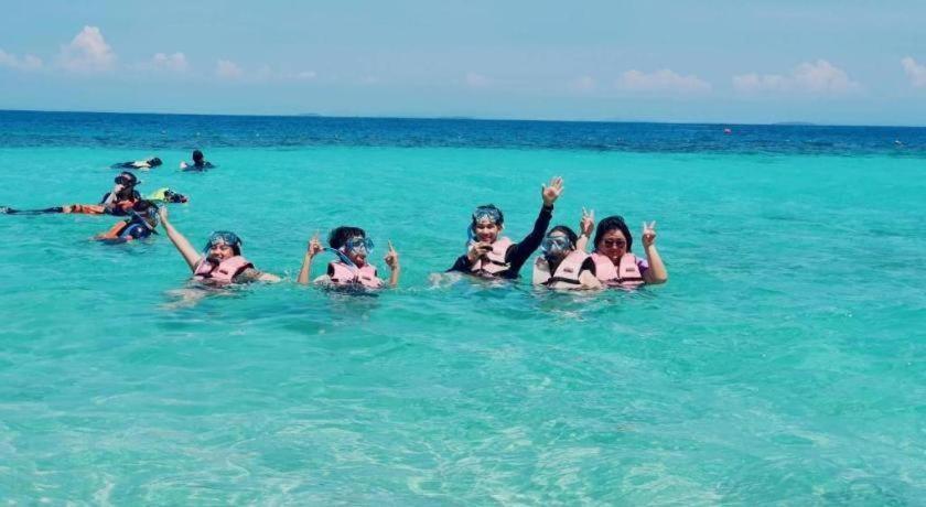 Rainbow Sky Hotel Samet Koh Samet Buitenkant foto